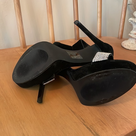 Shoe Republic LA black Crystal Stilettos 9 - Picture 3 of 3